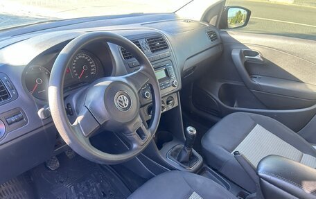 Volkswagen Polo VI (EU Market), 2011 год, 745 000 рублей, 10 фотография