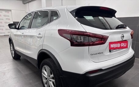 Nissan Qashqai, 2022 год, 2 100 000 рублей, 7 фотография
