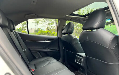 Toyota Camry, 2022 год, 2 226 000 рублей, 18 фотография