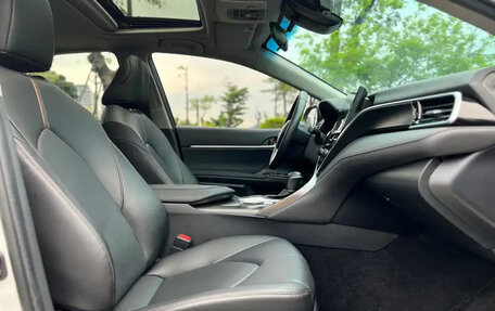 Toyota Camry, 2022 год, 2 226 000 рублей, 27 фотография