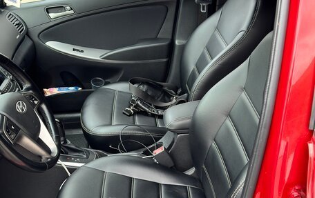 Hyundai Solaris II рестайлинг, 2015 год, 995 000 рублей, 16 фотография