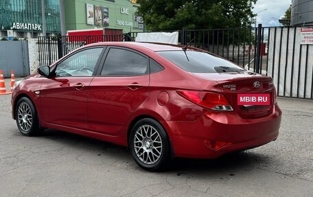 Hyundai Solaris II рестайлинг, 2015 год, 995 000 рублей, 15 фотография