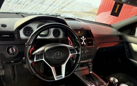 Mercedes-Benz C-Класс, 2009 год, 900 000 рублей, 10 фотография