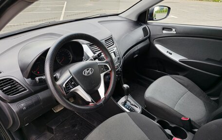 Hyundai Solaris II рестайлинг, 2013 год, 780 000 рублей, 13 фотография
