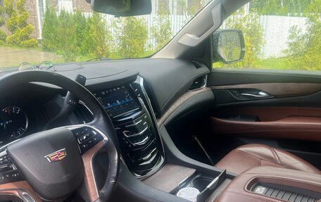 Cadillac Escalade IV, 2019 год, 6 490 000 рублей, 7 фотография