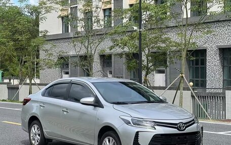 Toyota Vios III, 2022 год, 1 030 000 рублей, 3 фотография