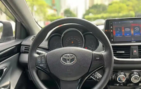 Toyota Vios III, 2022 год, 1 030 000 рублей, 12 фотография