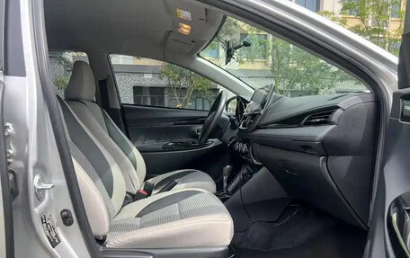 Toyota Vios III, 2022 год, 1 030 000 рублей, 14 фотография