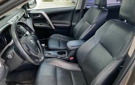 Toyota RAV4, 2018 год, 2 180 000 рублей, 8 фотография