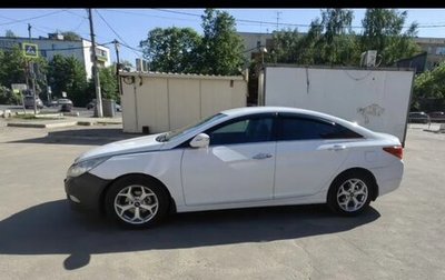Hyundai Sonata VI, 2011 год, 630 000 рублей, 1 фотография