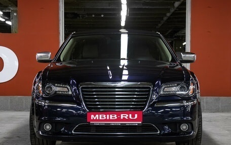 Chrysler 300C II, 2012 год, 1 298 000 рублей, 2 фотография