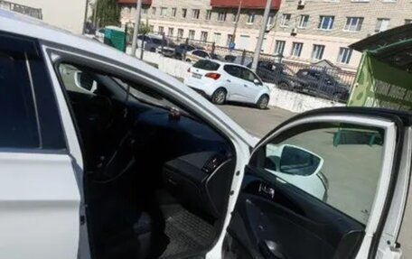 Hyundai Sonata VI, 2011 год, 630 000 рублей, 12 фотография