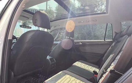 Volkswagen Tiguan II, 2023 год, 3 300 000 рублей, 9 фотография