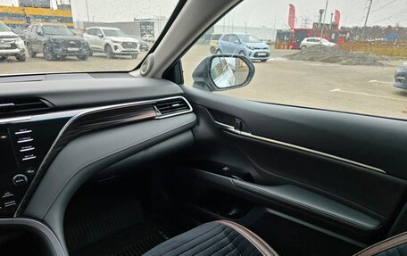 Toyota Camry, 2020 год, 3 100 000 рублей, 14 фотография