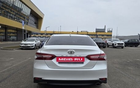 Toyota Camry, 2020 год, 3 100 000 рублей, 6 фотография
