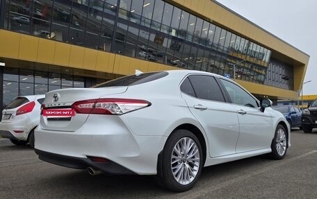 Toyota Camry, 2020 год, 3 100 000 рублей, 5 фотография