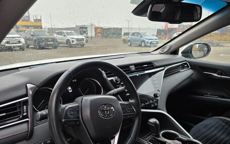 Toyota Camry, 2020 год, 3 100 000 рублей, 17 фотография