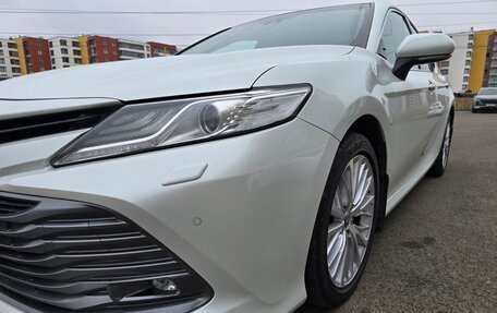 Toyota Camry, 2020 год, 3 100 000 рублей, 22 фотография
