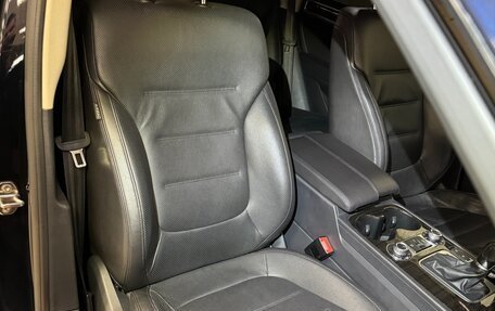 Volkswagen Touareg III, 2016 год, 3 750 000 рублей, 6 фотография