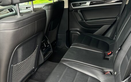 Volkswagen Touareg III, 2016 год, 3 750 000 рублей, 8 фотография