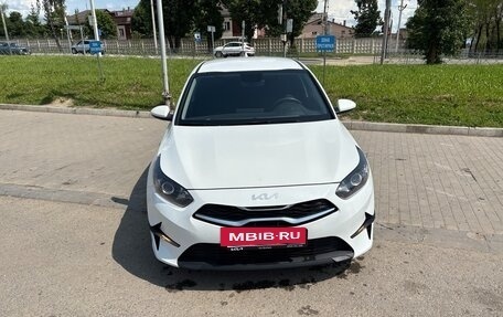 KIA cee'd III, 2024 год, 2 700 000 рублей, 2 фотография