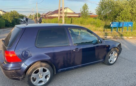 Volkswagen Golf IV, 1998 год, 300 000 рублей, 2 фотография