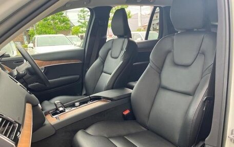 Volvo XC90 II рестайлинг, 2022 год, 4 055 000 рублей, 10 фотография
