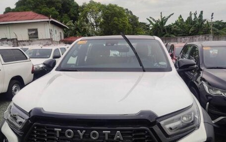 Toyota Hilux VIII, 2025 год, 8 364 500 рублей, 2 фотография