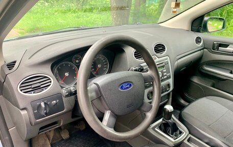Ford Focus II рестайлинг, 2005 год, 379 000 рублей, 11 фотография