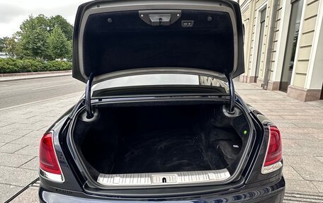 Rolls-Royce Wraith, 2017 год, 29 000 000 рублей, 16 фотография