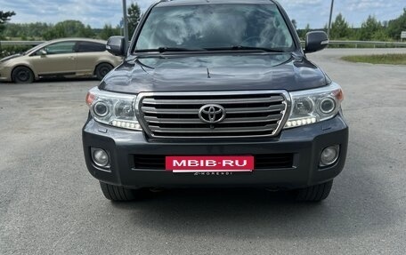 Toyota Land Cruiser 200, 2012 год, 3 490 000 рублей, 3 фотография