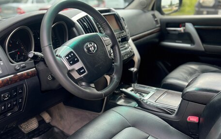 Toyota Land Cruiser 200, 2012 год, 3 490 000 рублей, 8 фотография