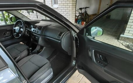 Skoda Fabia II, 2011 год, 620 000 рублей, 7 фотография