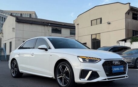 Audi A4, 2022 год, 2 610 000 рублей, 3 фотография
