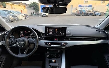 Audi A4, 2022 год, 2 610 000 рублей, 9 фотография