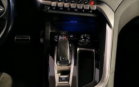 Peugeot 3008 II, 2018 год, 1 889 000 рублей, 10 фотография