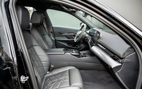 BMW 5 серия, 2025 год, 10 300 000 рублей, 16 фотография