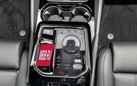 BMW 5 серия, 2025 год, 10 300 000 рублей, 15 фотография