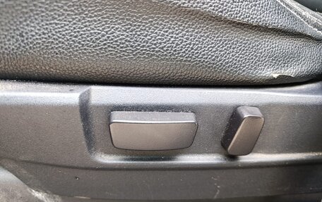 Mitsubishi Outlander III рестайлинг 3, 2013 год, 1 300 000 рублей, 7 фотография