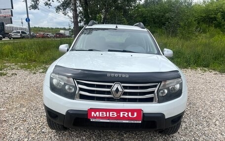 Renault Duster I рестайлинг, 2014 год, 879 000 рублей, 2 фотография