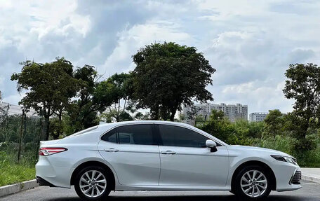 Toyota Camry, 2022 год, 2 200 000 рублей, 26 фотография