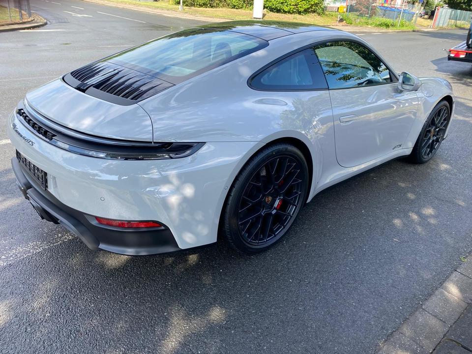 Porsche 911 992, 2025 год, 32 000 000 рублей, 2 фотография