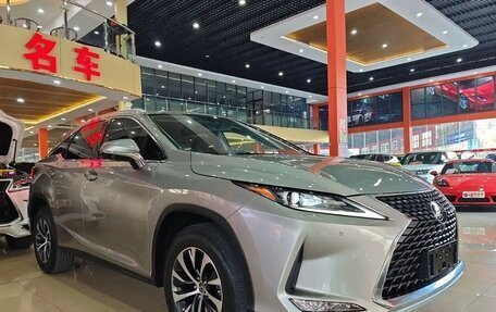 Lexus RX IV рестайлинг, 2022 год, 3 570 000 рублей, 1 фотография