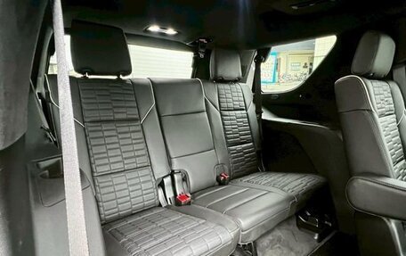 Cadillac Escalade V, 2024 год, 15 440 000 рублей, 16 фотография