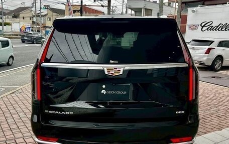 Cadillac Escalade V, 2024 год, 15 440 000 рублей, 8 фотография