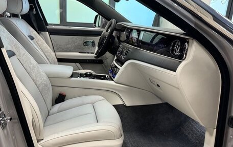 Rolls-Royce Ghost Series II рестайлинг, 2025 год, 67 000 000 рублей, 22 фотография