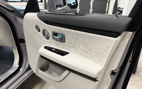 Rolls-Royce Ghost Series II рестайлинг, 2025 год, 67 000 000 рублей, 24 фотография