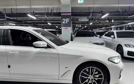 BMW 5 серия, 2022 год, 4 350 000 рублей, 2 фотография