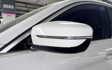 BMW 5 серия, 2022 год, 4 350 000 рублей, 13 фотография