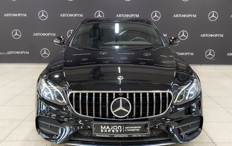 Mercedes-Benz E-Класс, 2019 год, 3 100 000 рублей, 2 фотография